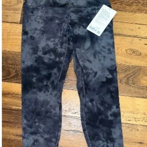 tie dye lululemon size 8